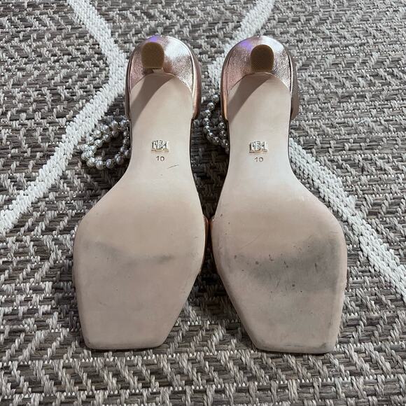 Badgley Mischka Loretta Dual Pearl Strap Stiletto sz 10 - Picture 4 of 7